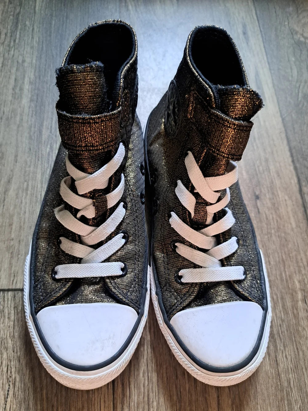 Converse High Top Sneakers in Metallic Gold Green and White Size 1